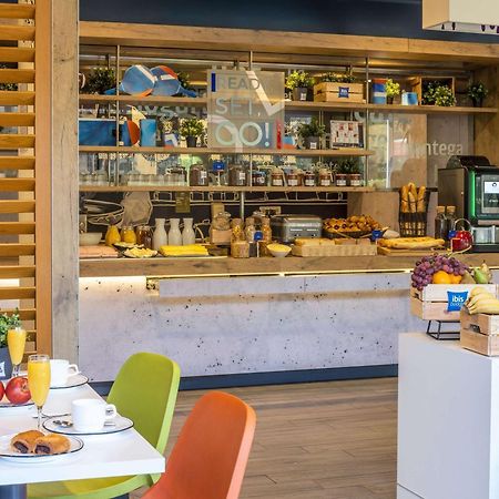 Ibis Budget Barcelona San Andres de la Barca Εξωτερικό φωτογραφία