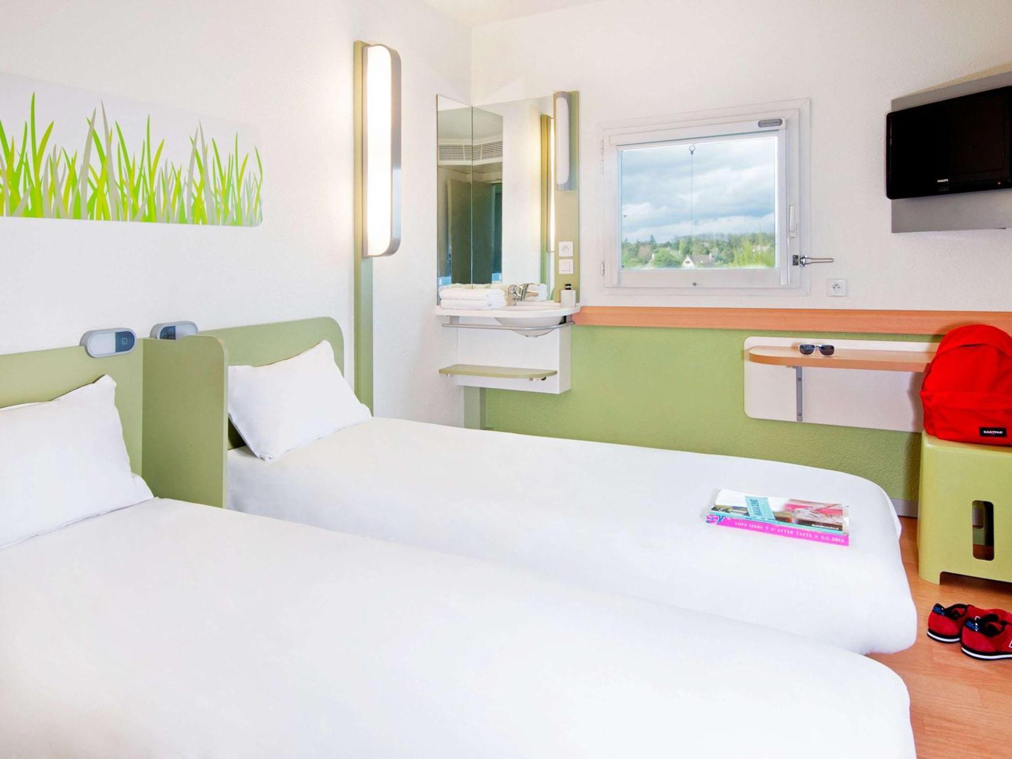 Ibis Budget Barcelona San Andres de la Barca Εξωτερικό φωτογραφία
