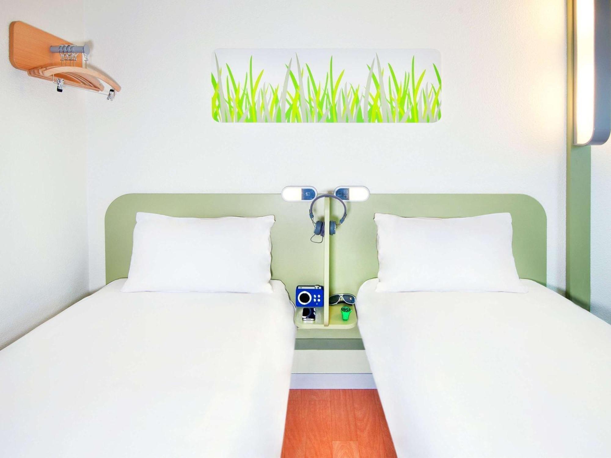 Ibis Budget Barcelona San Andres de la Barca Εξωτερικό φωτογραφία