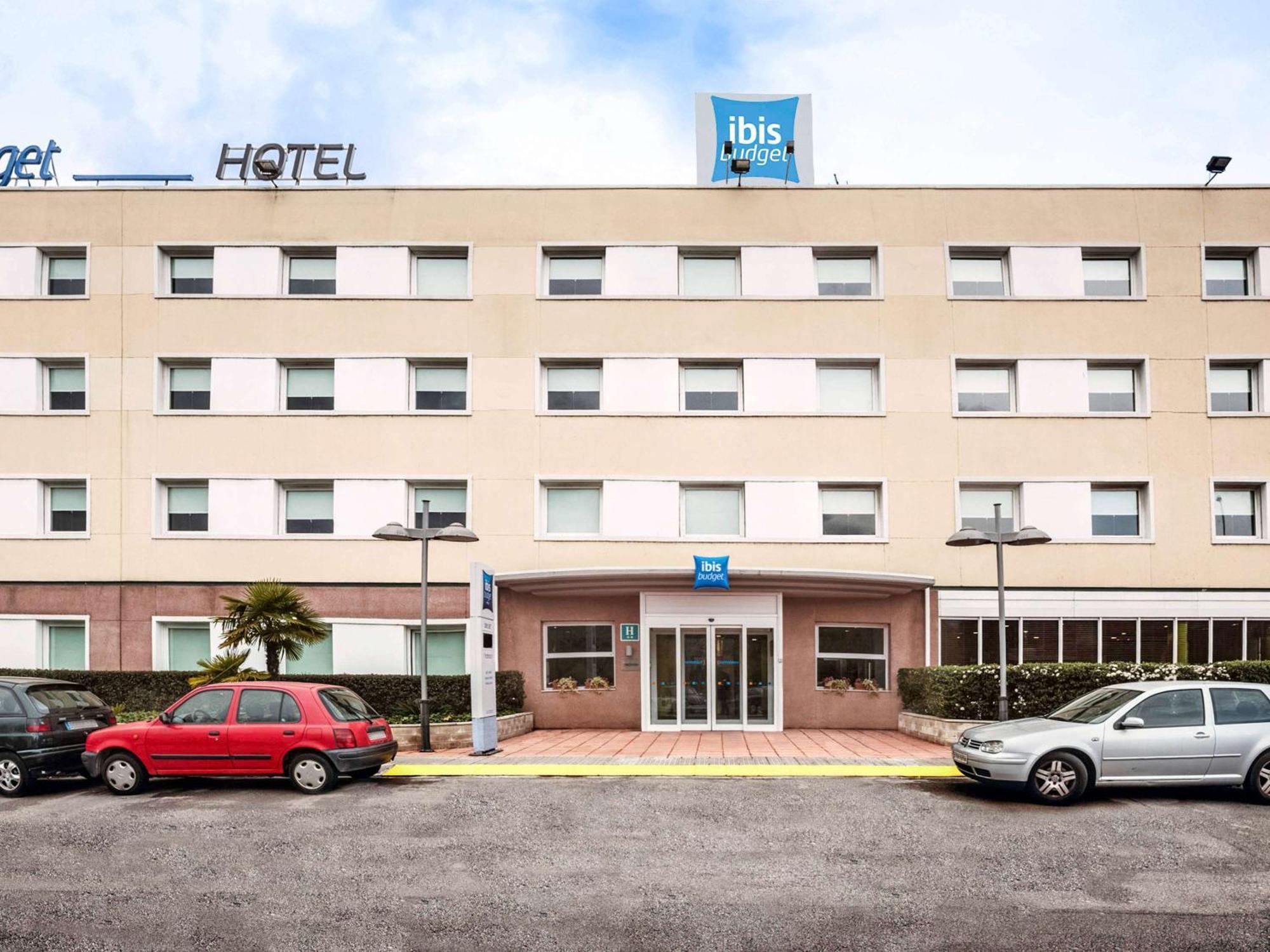 Ibis Budget Barcelona San Andres de la Barca Εξωτερικό φωτογραφία